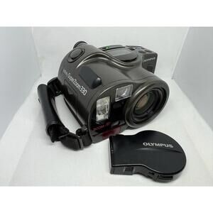 Olympus Infinity SuperZoom 330 SLR 35mm Point & Shoot Film Camera New Batts C116